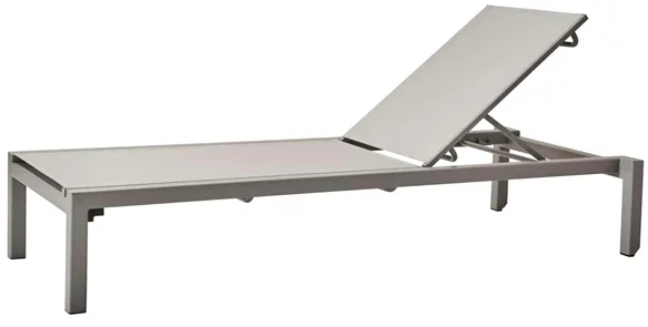 Cane-Line Relax aurinkotuoli - vaaleanharmaa