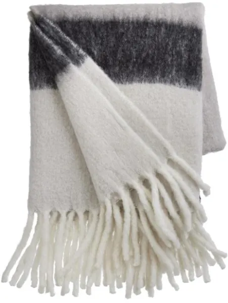 Cozy Living Mathea Matto Striped Dove Grey